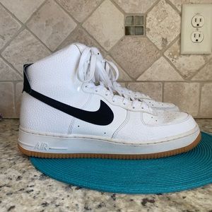 NIKE AIR FORCE ONE HI-Tops AT 7653-100